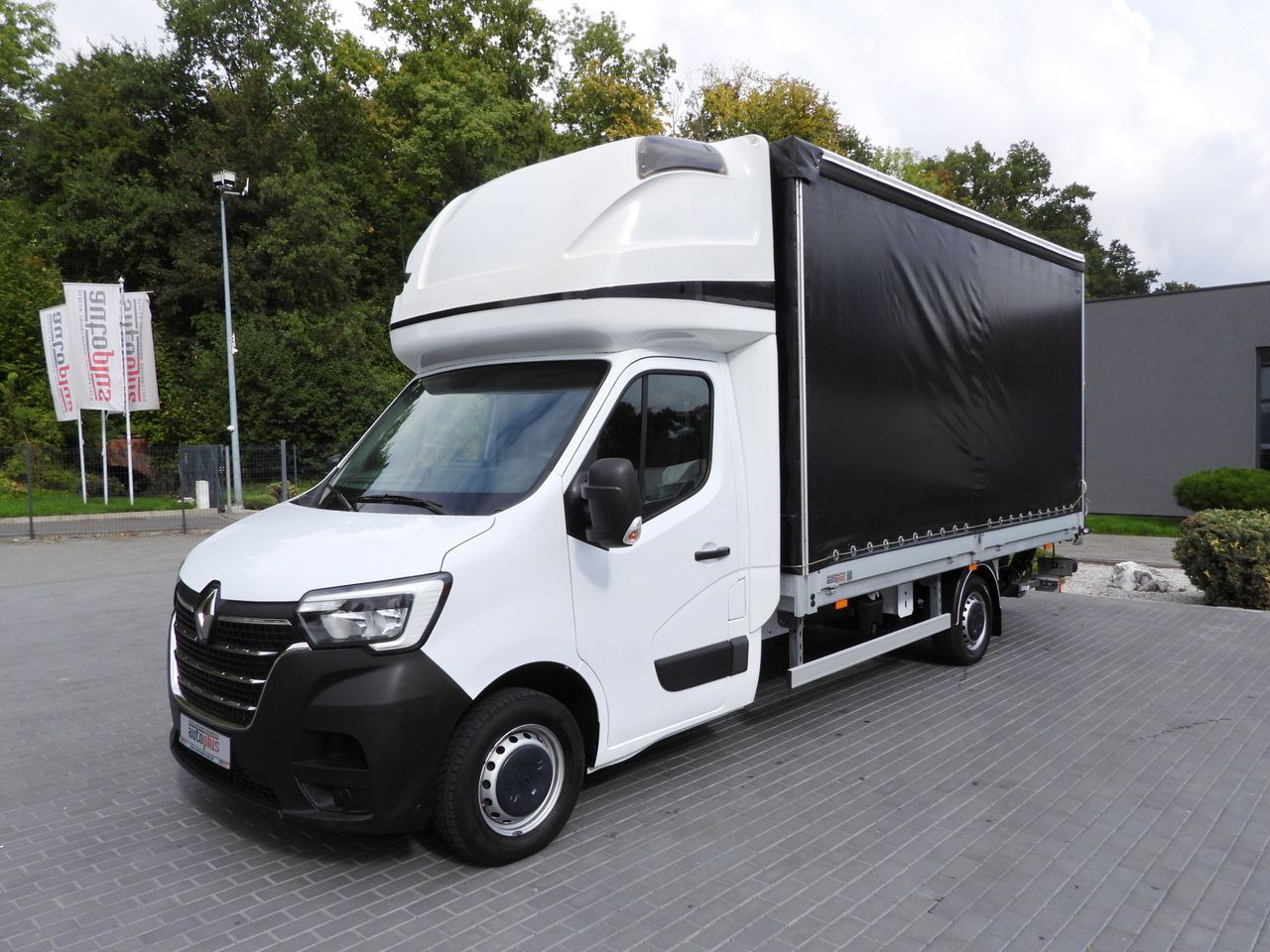 כלי רכב מסחרי עם וילונות צד RENAULT MASTER TARPAULIN LIFT 9 PALLETS WEBASTO CRUISE CONTROL LED LIGHTS PNEUMATICS AIR CONDITIONING 165HP: תמונה 6 כלי רכב מסחרי עם וילונות צד RENAULT MASTER TARPAULIN LIFT 9 PALLETS WEBASTO CRUISE CONTROL LED LIGHTS PNEUMATICS AIR CONDITIONING 165HP: תמונה 6