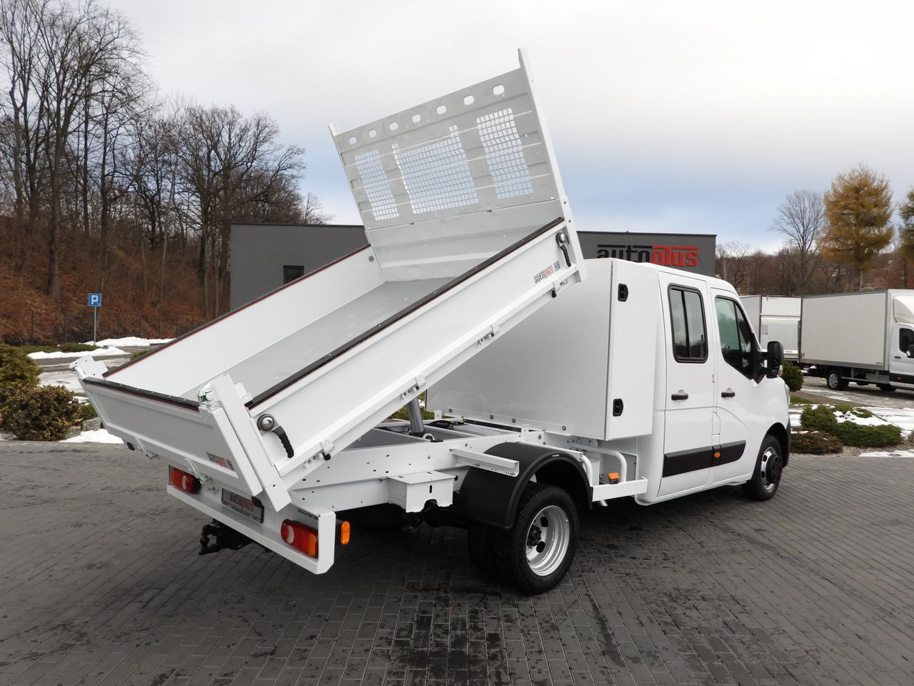 RENAULT MASTER TIPPER DOUBLE CABIN DOKA 6 SEATS CRUISE CONTROL LED LIGHTS TWIN WHEELS AIR CONDITIONING 145HP - כלי רכב מסחרי מזהיר: תמונה 3 RENAULT MASTER TIPPER DOUBLE CABIN DOKA 6 SEATS CRUISE CONTROL LED LIGHTS TWIN WHEELS AIR CONDITIONING 145HP - כלי רכב מסחרי מזהיר: תמונה 3