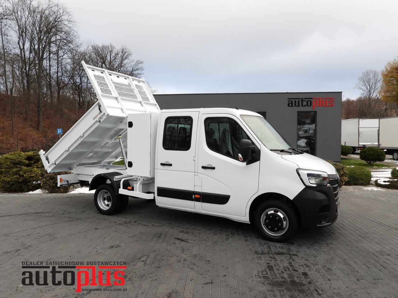 RENAULT MASTER TIPPER DOUBLE CABIN DOKA 6 SEATS CRUISE CONTROL LED LIGHTS TWIN WHEELS AIR CONDITIONING 145HP - כלי רכב מסחרי מזהיר: תמונה 1 RENAULT MASTER TIPPER DOUBLE CABIN DOKA 6 SEATS CRUISE CONTROL LED LIGHTS TWIN WHEELS AIR CONDITIONING 145HP - כלי רכב מסחרי מזהיר: תמונה 1