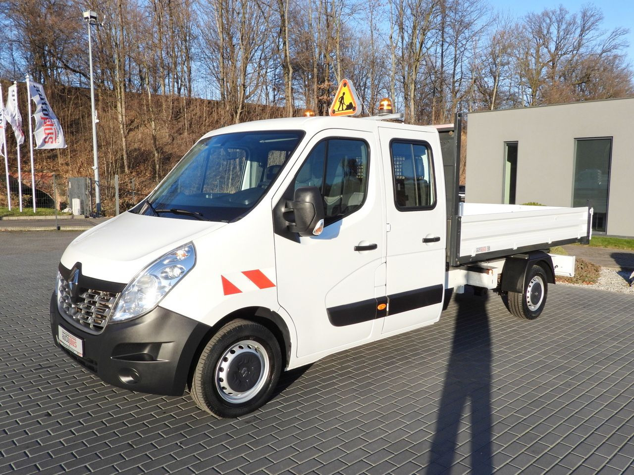 כלי רכב מסחרי מזהיר RENAULT MASTER TIPPER DOUBLE CABIN DOKA 7 SEATS CRUISE CONTROL AIR CONDITIONING  145HP: תמונה 6