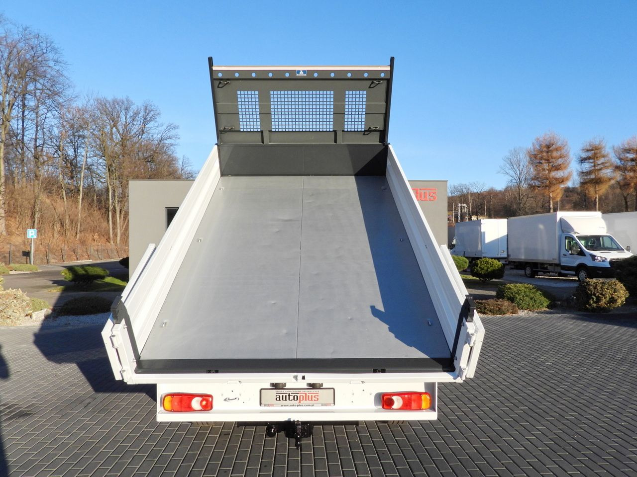 כלי רכב מסחרי מזהיר RENAULT MASTER TIPPER DOUBLE CABIN DOKA 7 SEATS CRUISE CONTROL AIR CONDITIONING  145HP: תמונה 12