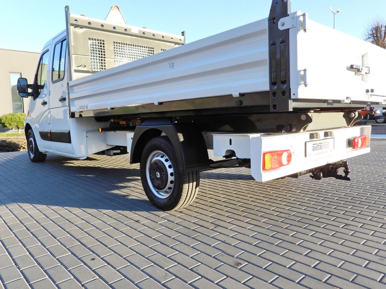 כלי רכב מסחרי מזהיר RENAULT MASTER TIPPER DOUBLE CABIN DOKA 7 SEATS CRUISE CONTROL AIR CONDITIONING  145HP: תמונה 16