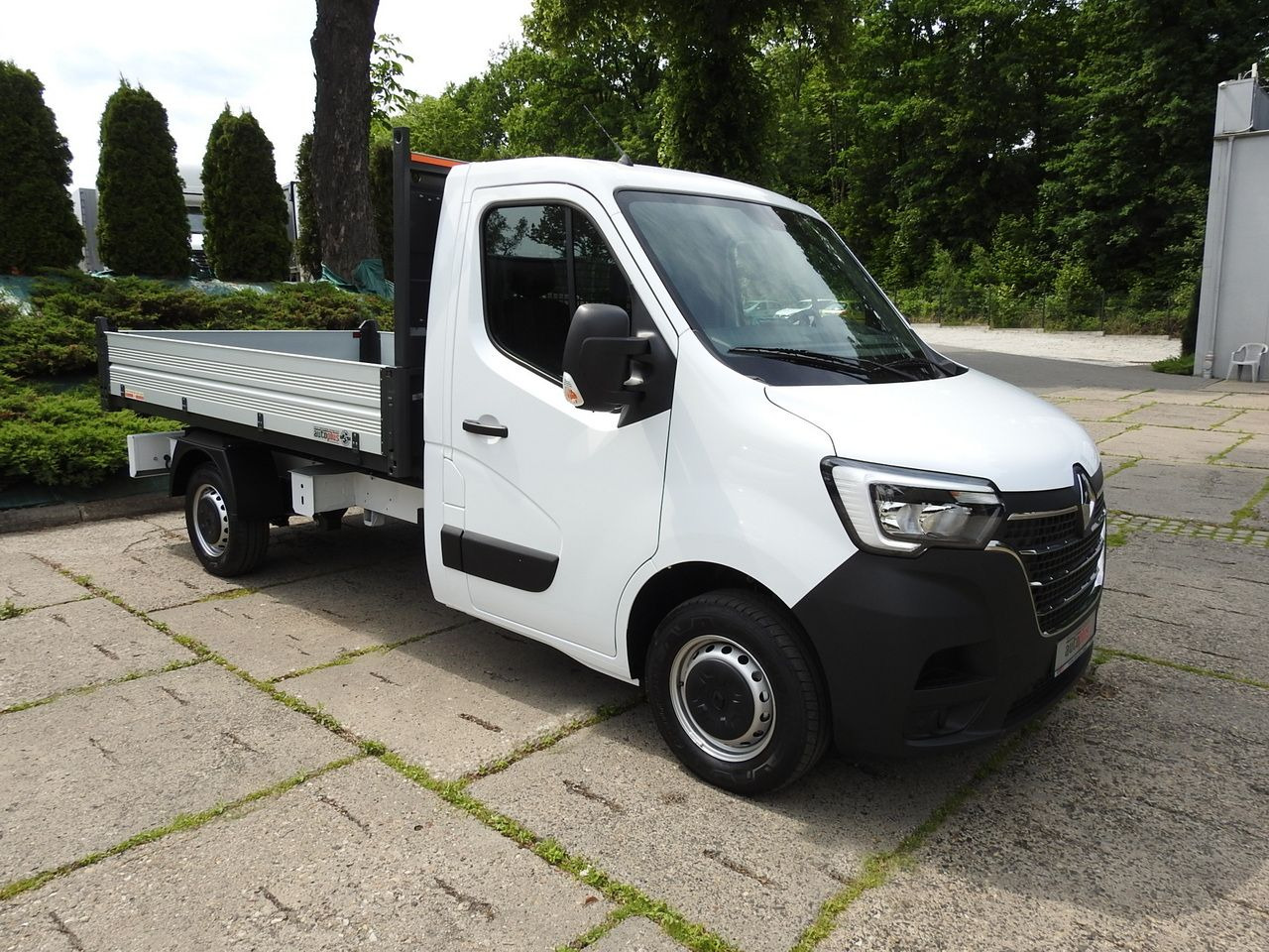 RENAULT MASTER - כלי רכב מסחרי מזהיר: תמונה 4 RENAULT MASTER - כלי רכב מסחרי מזהיר: תמונה 4