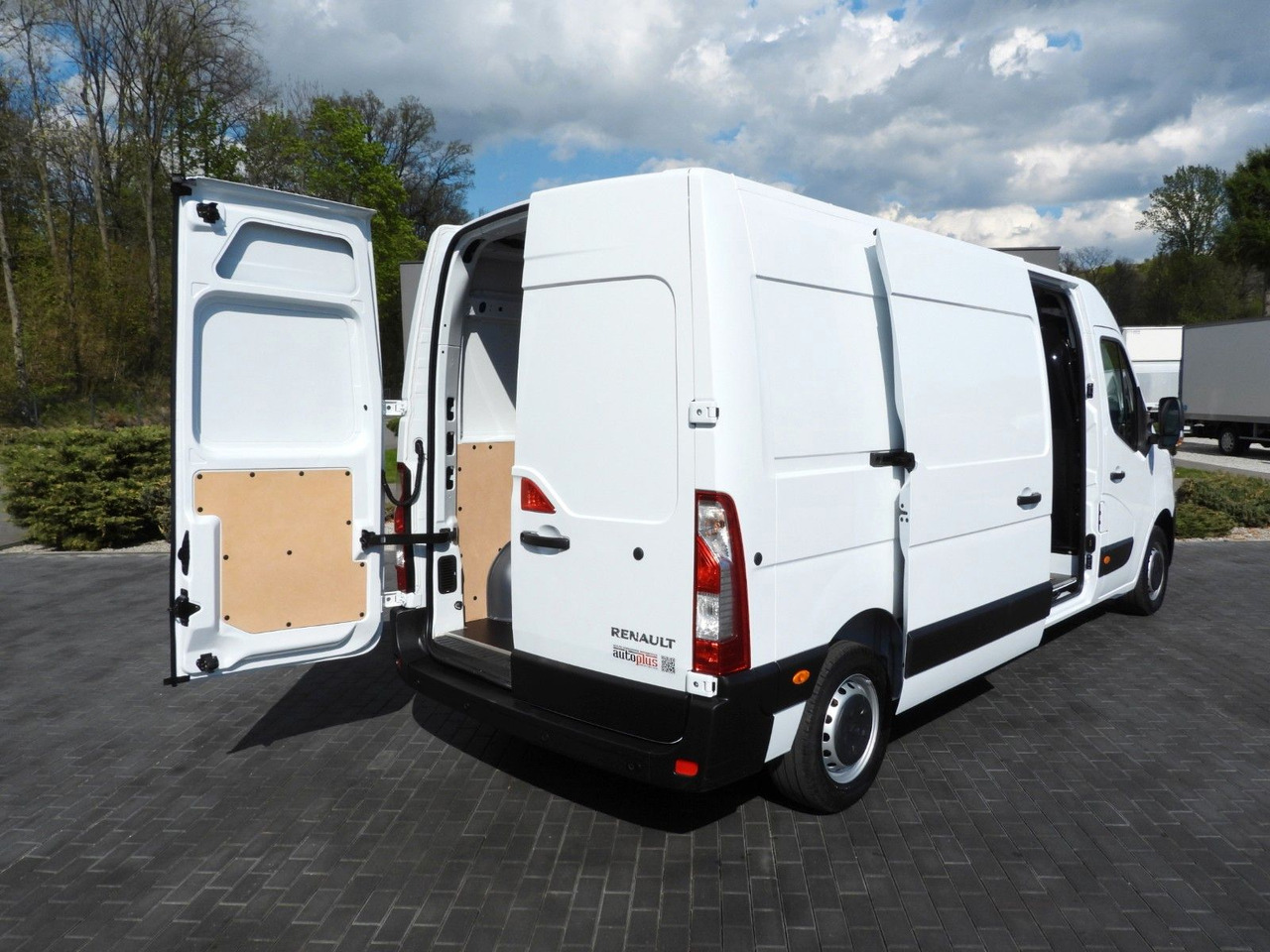 Renault MASTER KASTENWAGEN TEMPOMAT LED LICHTER A/C - כלי רכב מסחרי עם לוח: תמונה 3 Renault MASTER KASTENWAGEN TEMPOMAT LED LICHTER A/C - כלי רכב מסחרי עם לוח: תמונה 3