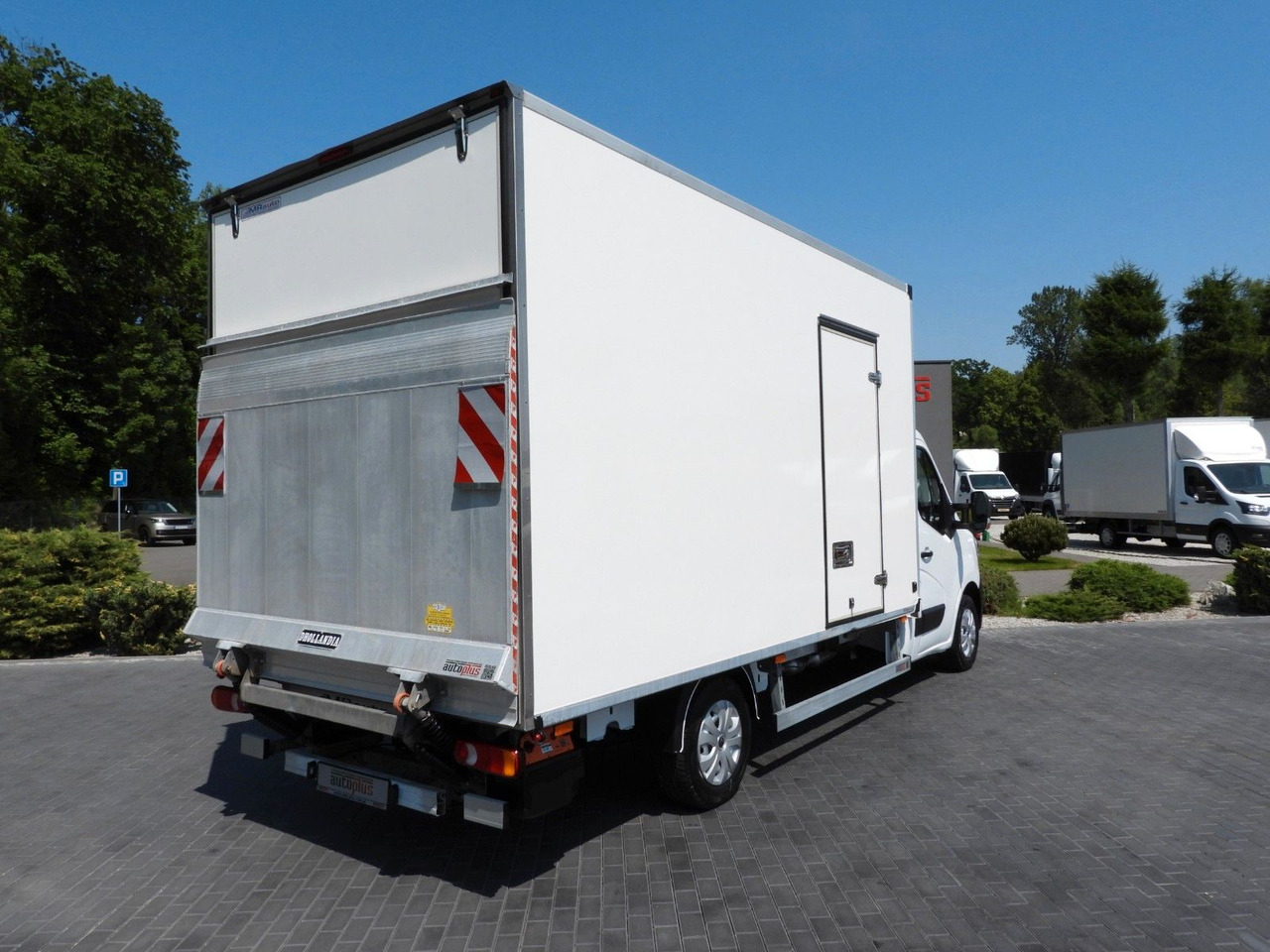 Renault MASTER KOFFER AUFZUG 8 PALETTEN TEMPOMAT LED - כלי רכב מסחרי עם תיבה: תמונה 3 Renault MASTER KOFFER AUFZUG 8 PALETTEN TEMPOMAT LED - כלי רכב מסחרי עם תיבה: תמונה 3