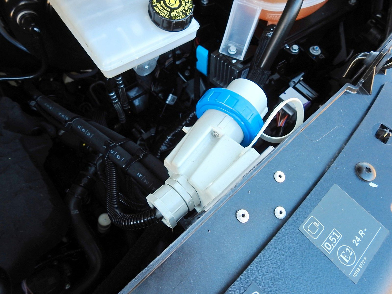 הַחכָּרָה Renault MASTER KÜHLKASTENWAGEN -5*C HEIZFUNKTION  A/C Renault MASTER KÜHLKASTENWAGEN -5*C HEIZFUNKTION  A/C Renault MASTER KÜHLKASTENWAGEN -5*C HEIZFUNKTION  A/C Renault MASTER KÜHLKASTENWAGEN -5*C HEIZFUNKTION  A/C: תמונה 20