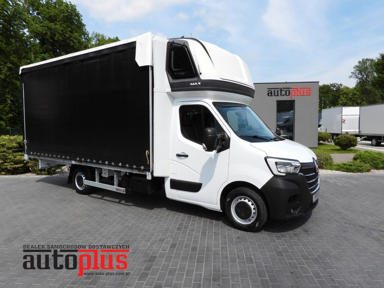 Renault MASTER PRITSCHE PLANE 12 PALETTEN WEBASTO A/C - כלי רכב מסחרי עם וילונות צד: תמונה 1 Renault MASTER PRITSCHE PLANE 12 PALETTEN WEBASTO A/C - כלי רכב מסחרי עם וילונות צד: תמונה 1