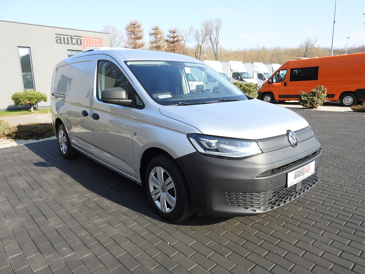VOLKSWAGEN CADDY  REFRIGERATOR VAN -20*C HEATING FUNCTION POWER SUPPLY 230V CRUISE CONTROL LED LIGHTS AIR CONDITIONING  100HP - כלי רכב מסחרי לקירור: תמונה 4 VOLKSWAGEN CADDY  REFRIGERATOR VAN -20*C HEATING FUNCTION POWER SUPPLY 230V CRUISE CONTROL LED LIGHTS AIR CONDITIONING  100HP - כלי רכב מסחרי לקירור: תמונה 4
