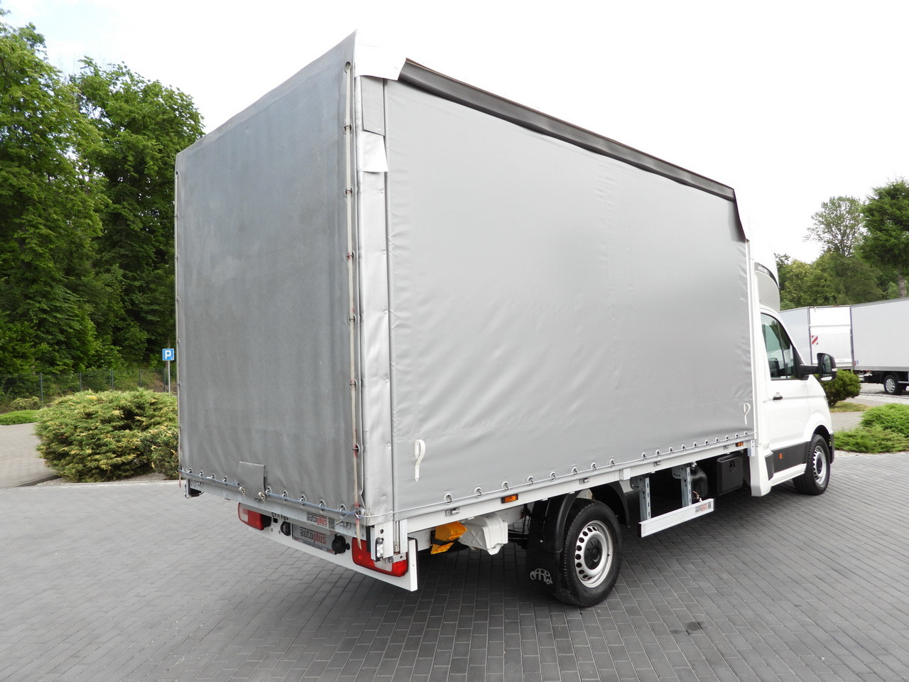 VOLKSWAGEN CRAFTER TARPAULIN 8 PALLETS CRUISE CONTROL LED LIGHTS AIR CONDITIONING 180HP - כלי רכב מסחרי עם וילונות צד: תמונה 3 VOLKSWAGEN CRAFTER TARPAULIN 8 PALLETS CRUISE CONTROL LED LIGHTS AIR CONDITIONING 180HP - כלי רכב מסחרי עם וילונות צד: תמונה 3