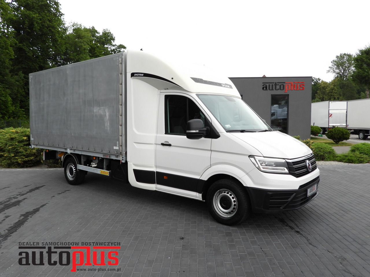 VOLKSWAGEN CRAFTER TARPAULIN 8 PALLETS WEBASTO CRUISE CONTROL LED LIGHTS AIR CONDITIONING 180HP - כלי רכב מסחרי עם וילונות צד: תמונה 1 VOLKSWAGEN CRAFTER TARPAULIN 8 PALLETS WEBASTO CRUISE CONTROL LED LIGHTS AIR CONDITIONING 180HP - כלי רכב מסחרי עם וילונות צד: תמונה 1
