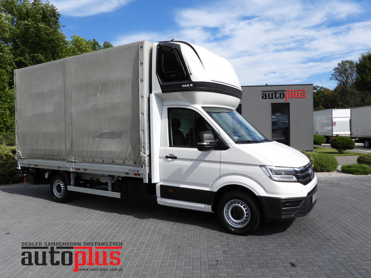 VOLKSWAGEN CRAFTER TARPAULIN LIFT 8 PALLETS WEBASTO CRUISE CONTROL LED LIGHTS AIR CONDITIONING 180HP - כלי רכב מסחרי עם וילונות צד: תמונה 1 VOLKSWAGEN CRAFTER TARPAULIN LIFT 8 PALLETS WEBASTO CRUISE CONTROL LED LIGHTS AIR CONDITIONING 180HP - כלי רכב מסחרי עם וילונות צד: תמונה 1