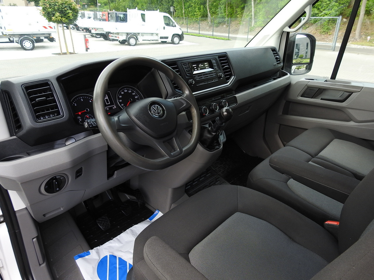 VOLKSWAGEN CRAFTER TIPPER CRUISE CONTROL 100HP - כלי רכב מסחרי מזהיר: תמונה 2 VOLKSWAGEN CRAFTER TIPPER CRUISE CONTROL 100HP - כלי רכב מסחרי מזהיר: תמונה 2