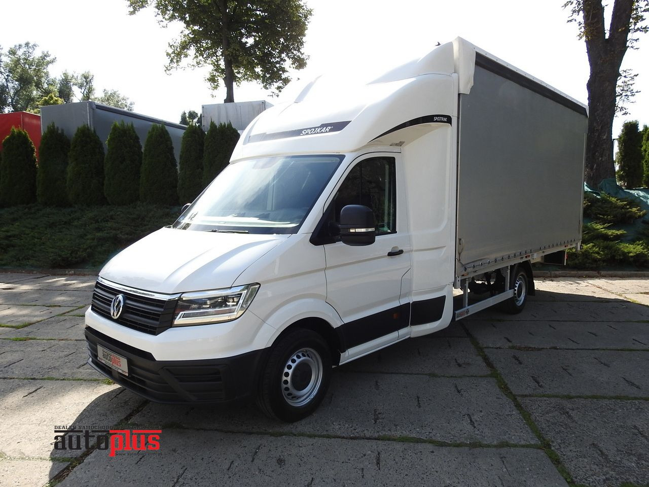 VOLKSWAGEN CRAFTER - כלי רכב מסחרי עם וילונות צד: תמונה 1 VOLKSWAGEN CRAFTER - כלי רכב מסחרי עם וילונות צד: תמונה 1