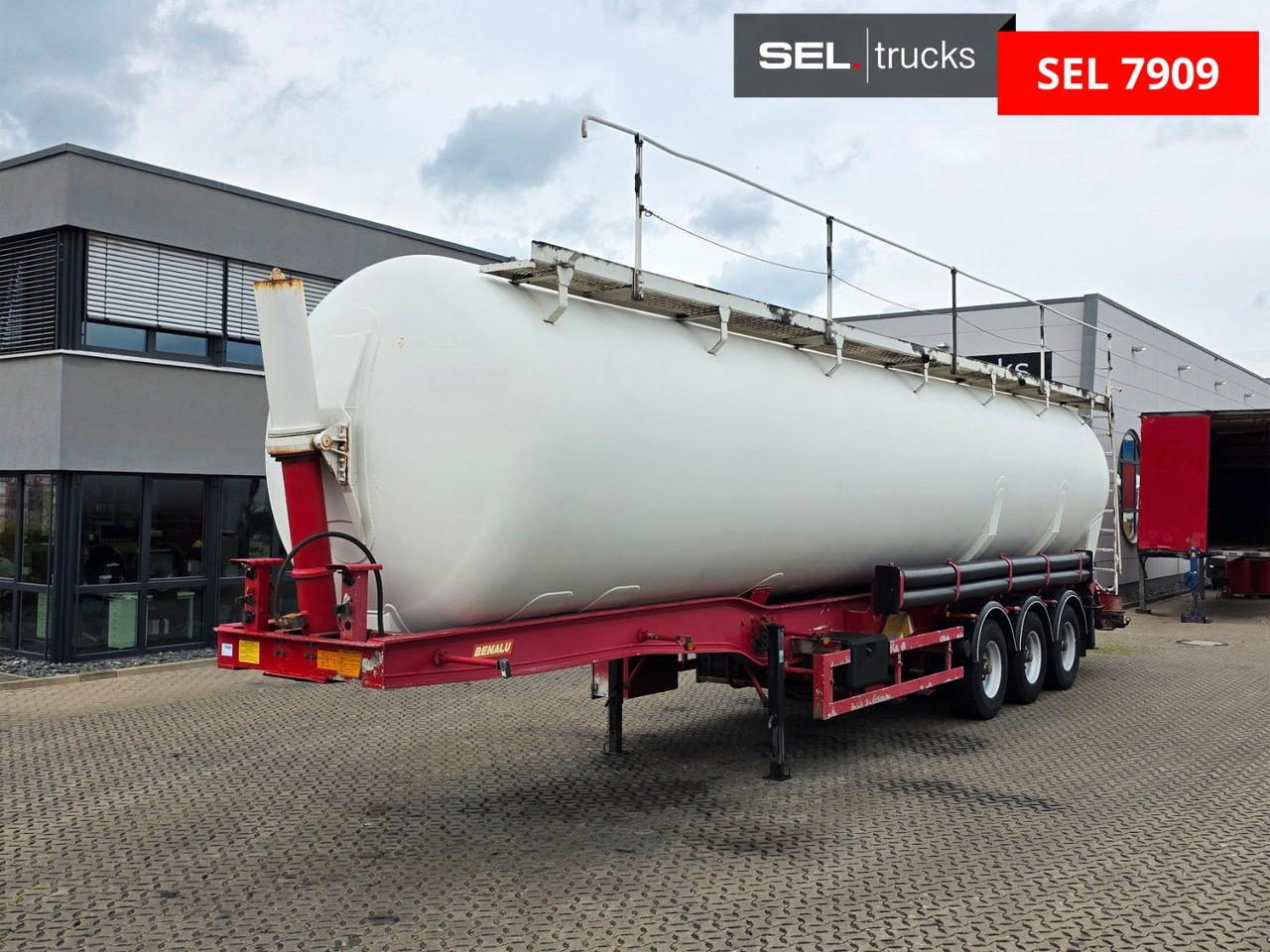 Benalu Neptune 62 / Kippsilo / 62m3 - סמיטריילר Silo: תמונה 1 Benalu Neptune 62 / Kippsilo / 62m3 - סמיטריילר Silo: תמונה 1