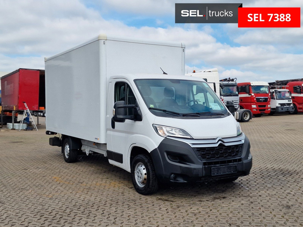 Citroën Jumper / Ladebordwand / 3 Sitzen / Klimaanlage - כלי רכב מסחרי עם תיבה: תמונה 3 Citroën Jumper / Ladebordwand / 3 Sitzen / Klimaanlage - כלי רכב מסחרי עם תיבה: תמונה 3