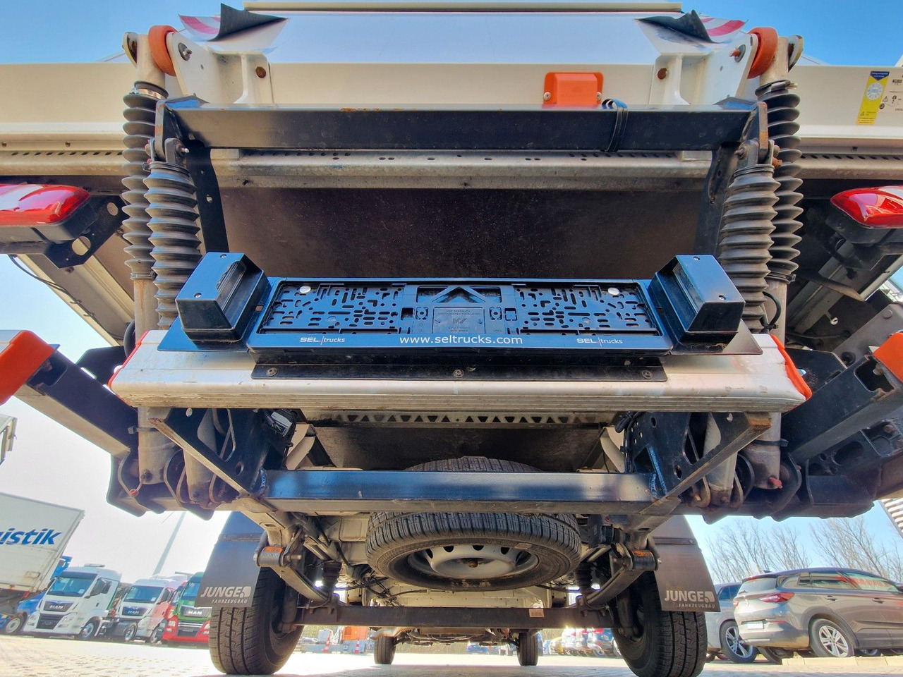 כלי רכב מסחרי עם תיבה Citroën Jumper / Ladebordwand / 3 Sitzen / Klimaanlage: תמונה 14 כלי רכב מסחרי עם תיבה Citroën Jumper / Ladebordwand / 3 Sitzen / Klimaanlage: תמונה 14