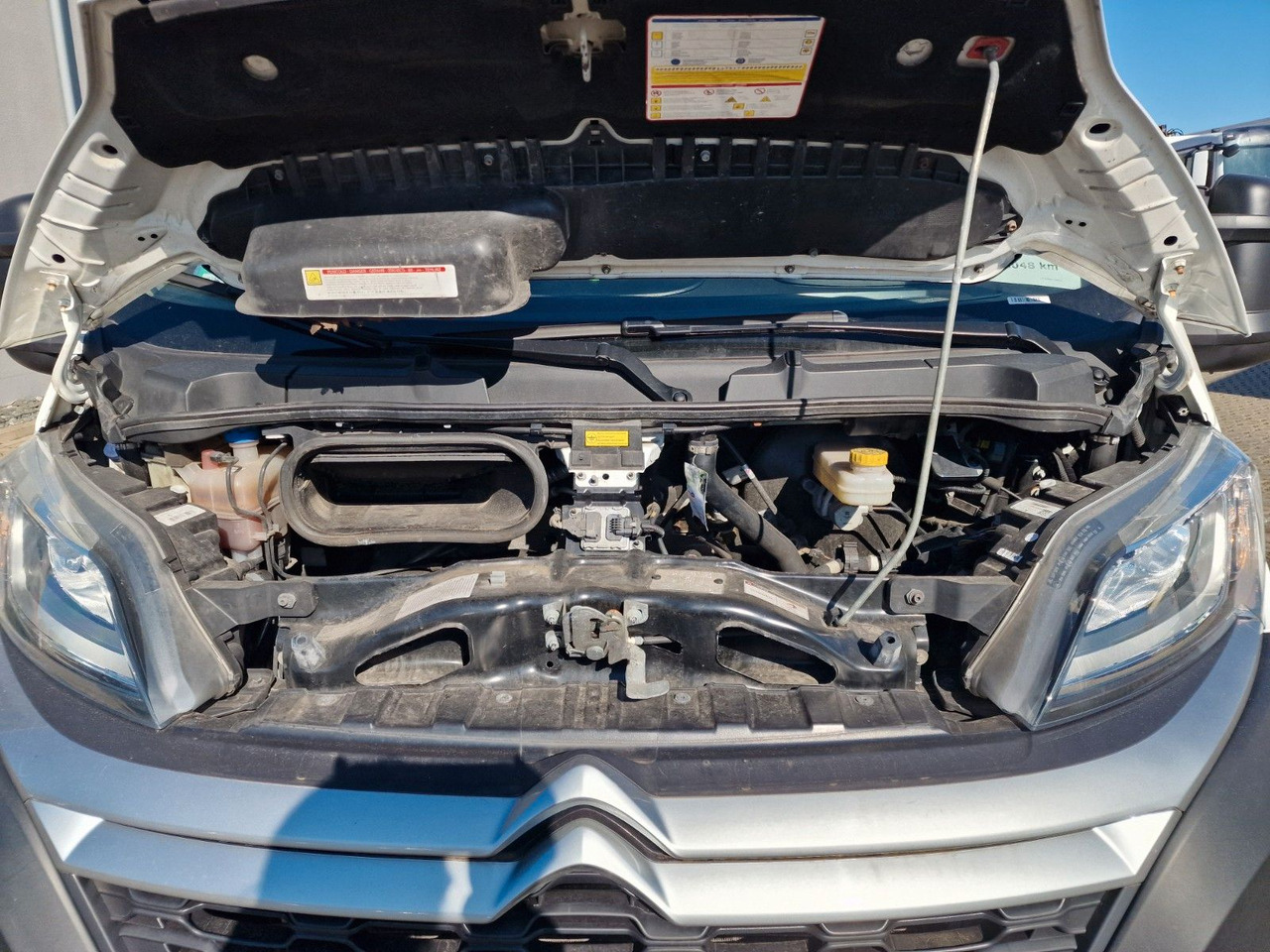 כלי רכב מסחרי עם תיבה Citroën Jumper / Ladebordwand / 3 Sitzen / Klimaanlage: תמונה 15 כלי רכב מסחרי עם תיבה Citroën Jumper / Ladebordwand / 3 Sitzen / Klimaanlage: תמונה 15