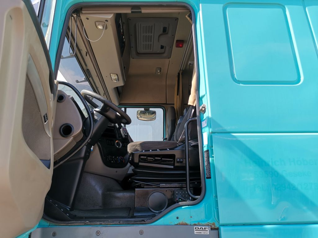 משאית להובלת בעלי חיים DAF XF 105.460  / Intarder / 4 Stock / KOMPLETT !: תמונה 12 משאית להובלת בעלי חיים DAF XF 105.460  / Intarder / 4 Stock / KOMPLETT !: תמונה 12