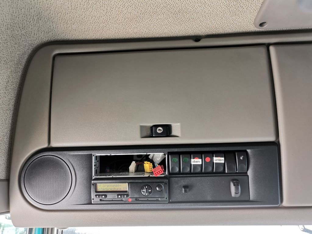 משאית להובלת בעלי חיים DAF XF 105.460  / Intarder / 4 Stock / KOMPLETT !: תמונה 16 משאית להובלת בעלי חיים DAF XF 105.460  / Intarder / 4 Stock / KOMPLETT !: תמונה 16