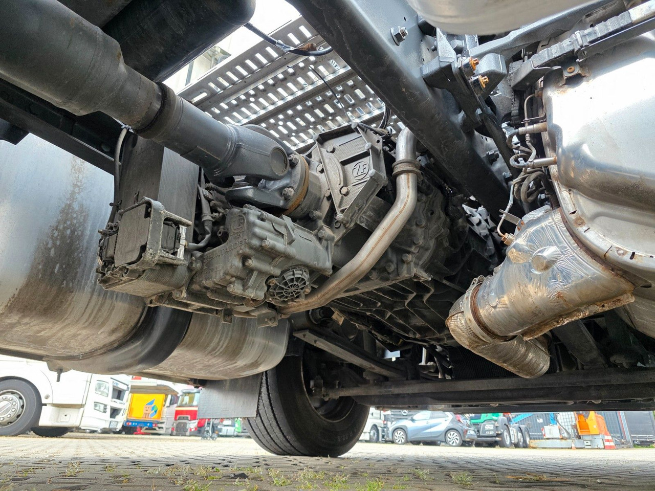 יחידת טרקטור DAF XF 530 FT / ZF Intarder / Standklimaanlage / 6D: תמונה 10