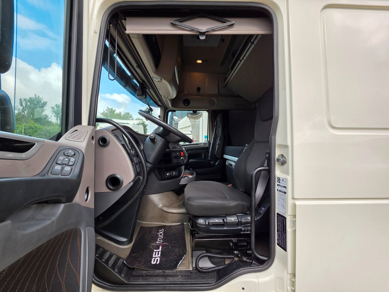 יחידת טרקטור DAF XF 530 FT / ZF Intarder / Standklimaanlage / 6D: תמונה 14