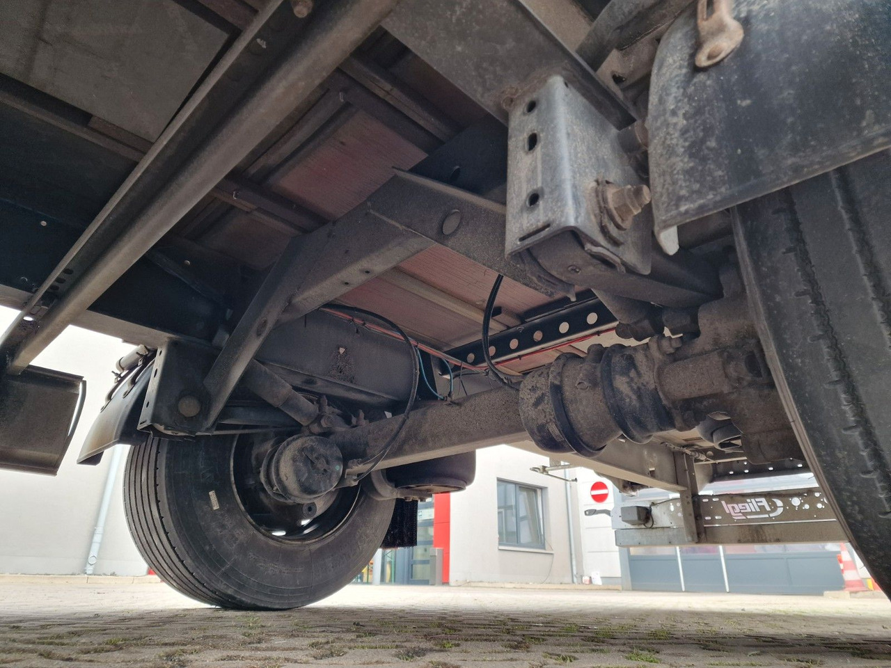 סמיטריילר עם וילונות צד Fliegl SZS320 / Hubdach / EDSCHA / Mega: תמונה 36 סמיטריילר עם וילונות צד Fliegl SZS320 / Hubdach / EDSCHA / Mega: תמונה 36