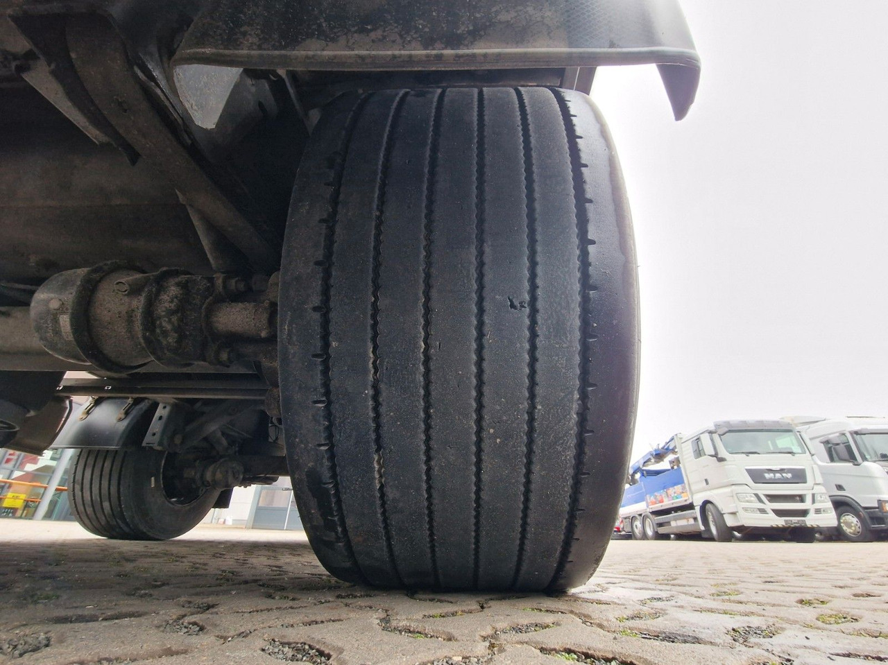 סמיטריילר עם וילונות צד Fliegl SZS320 / Hubdach / EDSCHA / Mega: תמונה 34 סמיטריילר עם וילונות צד Fliegl SZS320 / Hubdach / EDSCHA / Mega: תמונה 34