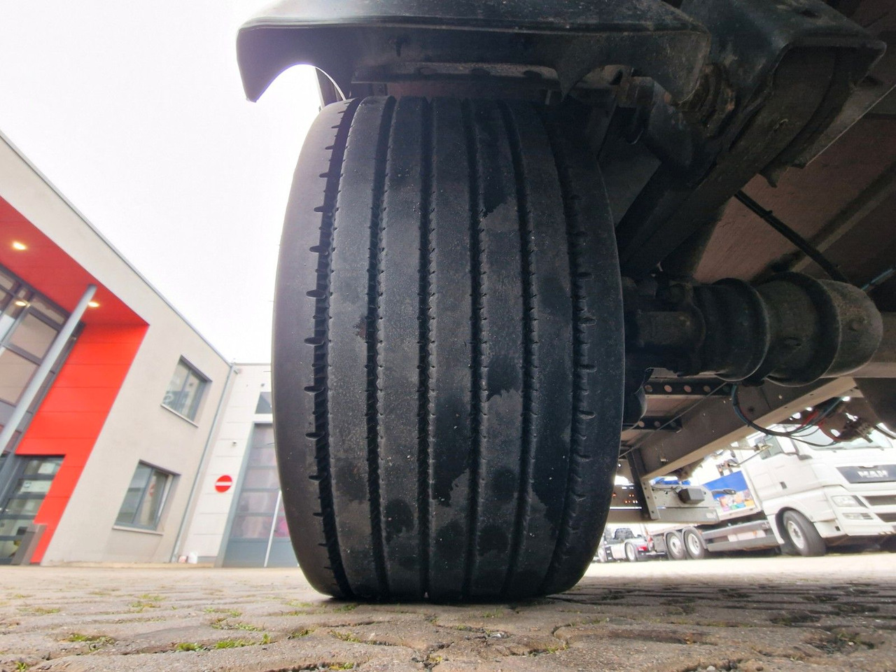 סמיטריילר עם וילונות צד Fliegl SZS320 / Hubdach / EDSCHA / Mega: תמונה 42 סמיטריילר עם וילונות צד Fliegl SZS320 / Hubdach / EDSCHA / Mega: תמונה 42