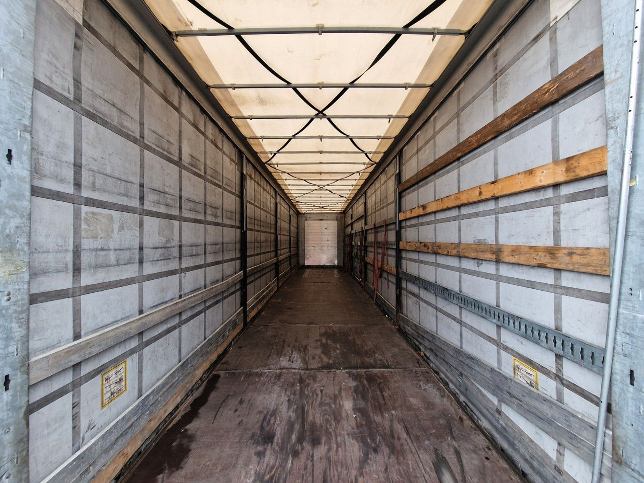 סמיטריילר עם וילונות צד Fliegl SZS320 / Hubdach / EDSCHA / Mega: תמונה 10 סמיטריילר עם וילונות צד Fliegl SZS320 / Hubdach / EDSCHA / Mega: תמונה 10