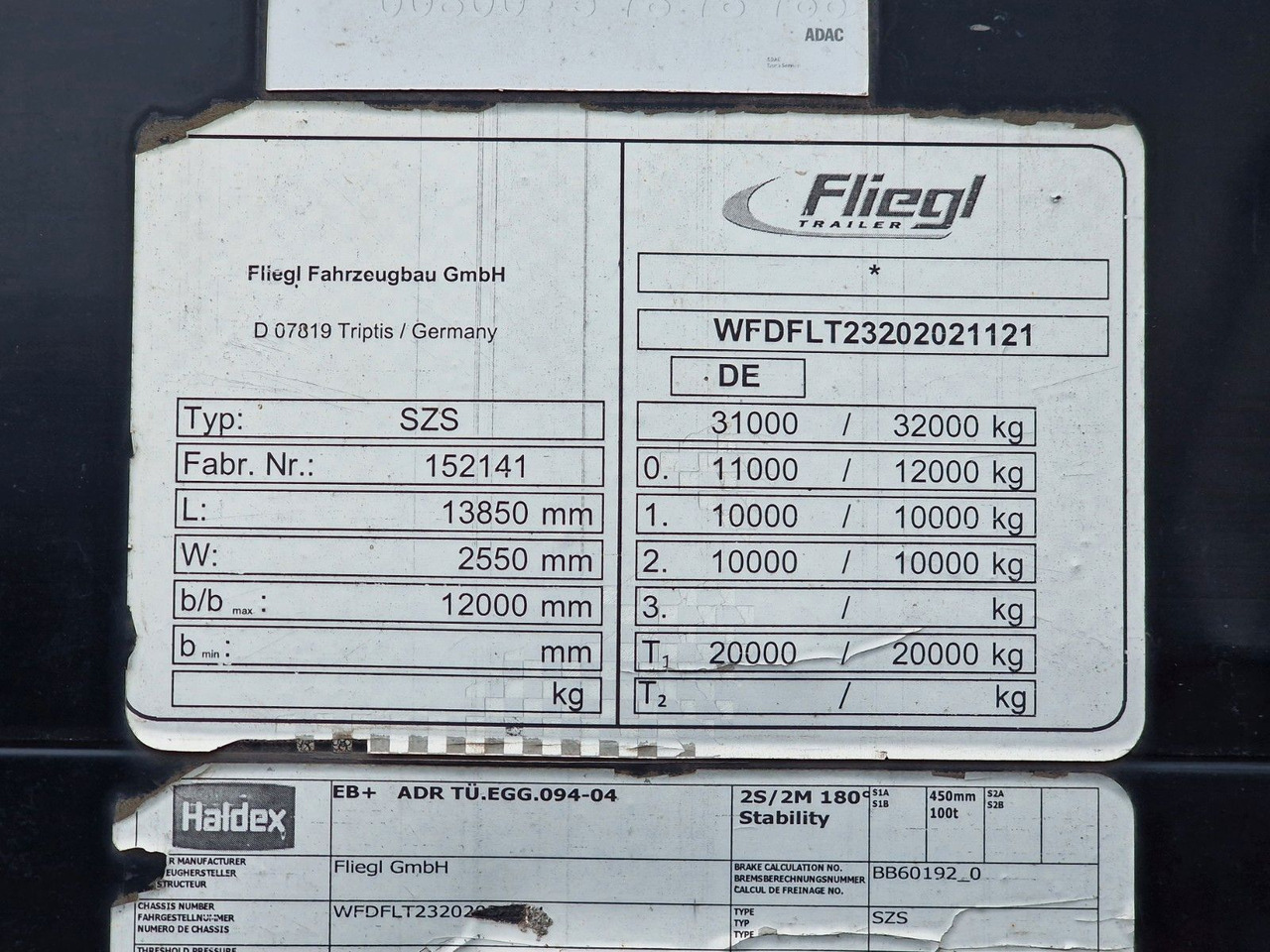 סמיטריילר עם וילונות צד Fliegl SZS320 / Hubdach / EDSCHA / Mega: תמונה 44 סמיטריילר עם וילונות צד Fliegl SZS320 / Hubdach / EDSCHA / Mega: תמונה 44