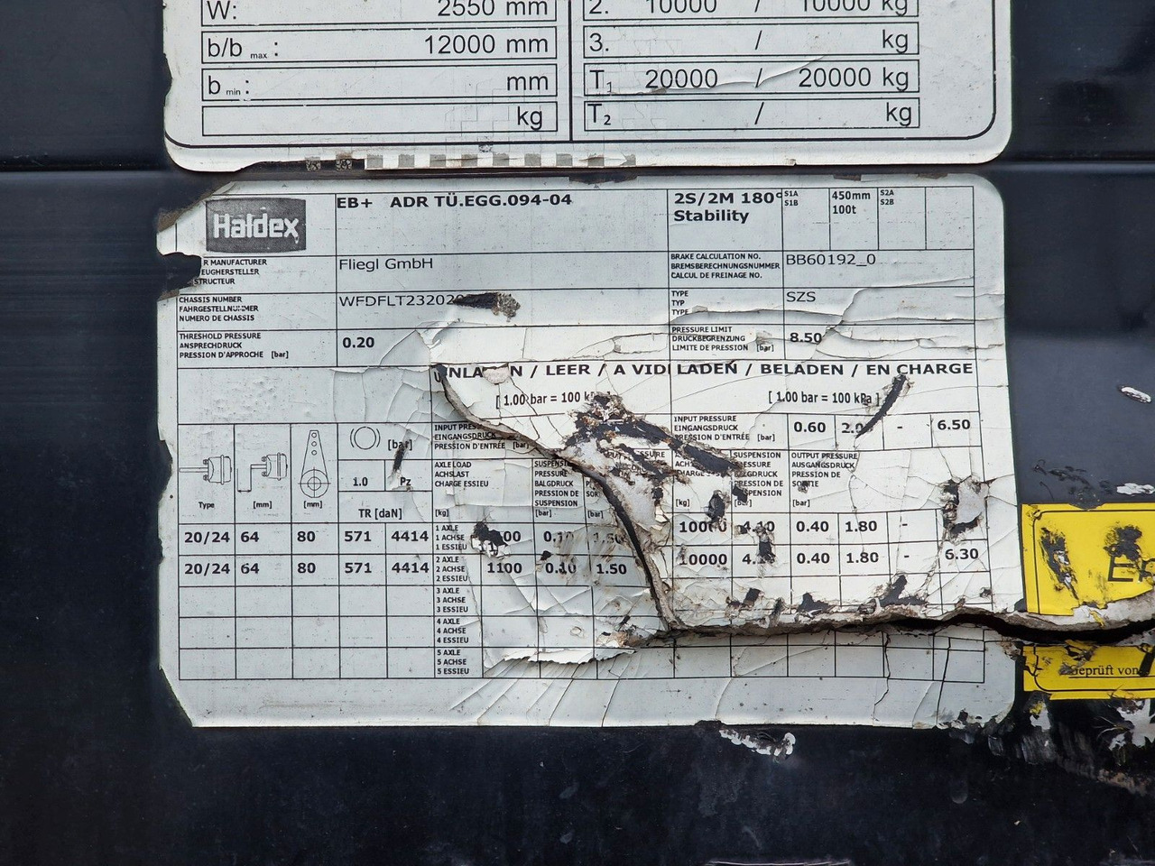 סמיטריילר עם וילונות צד Fliegl SZS320 / Hubdach / EDSCHA / Mega: תמונה 45 סמיטריילר עם וילונות צד Fliegl SZS320 / Hubdach / EDSCHA / Mega: תמונה 45