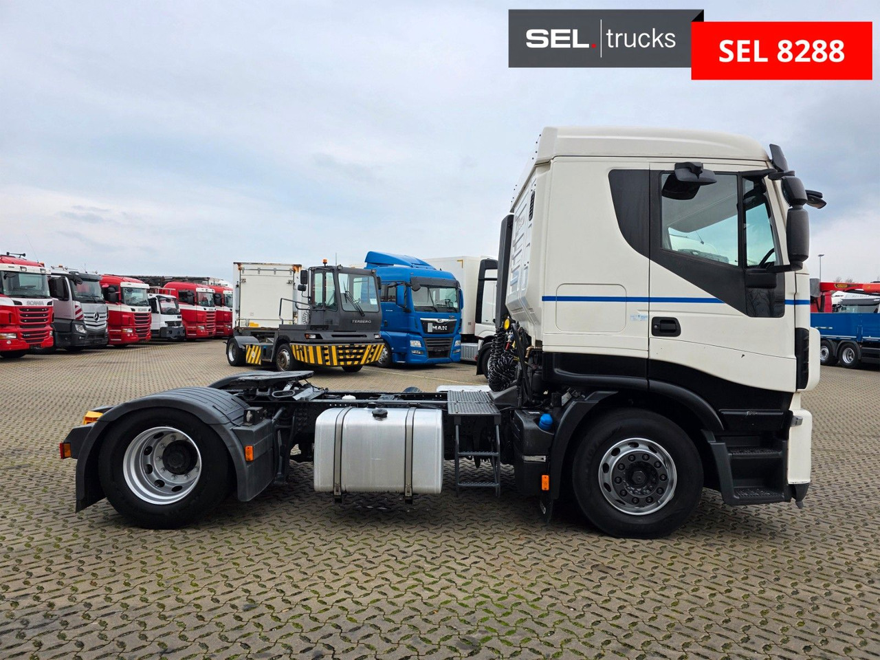 Iveco Stralis 460 / ZF Intarder - יחידת טרקטור: תמונה 4 Iveco Stralis 460 / ZF Intarder - יחידת טרקטור: תמונה 4