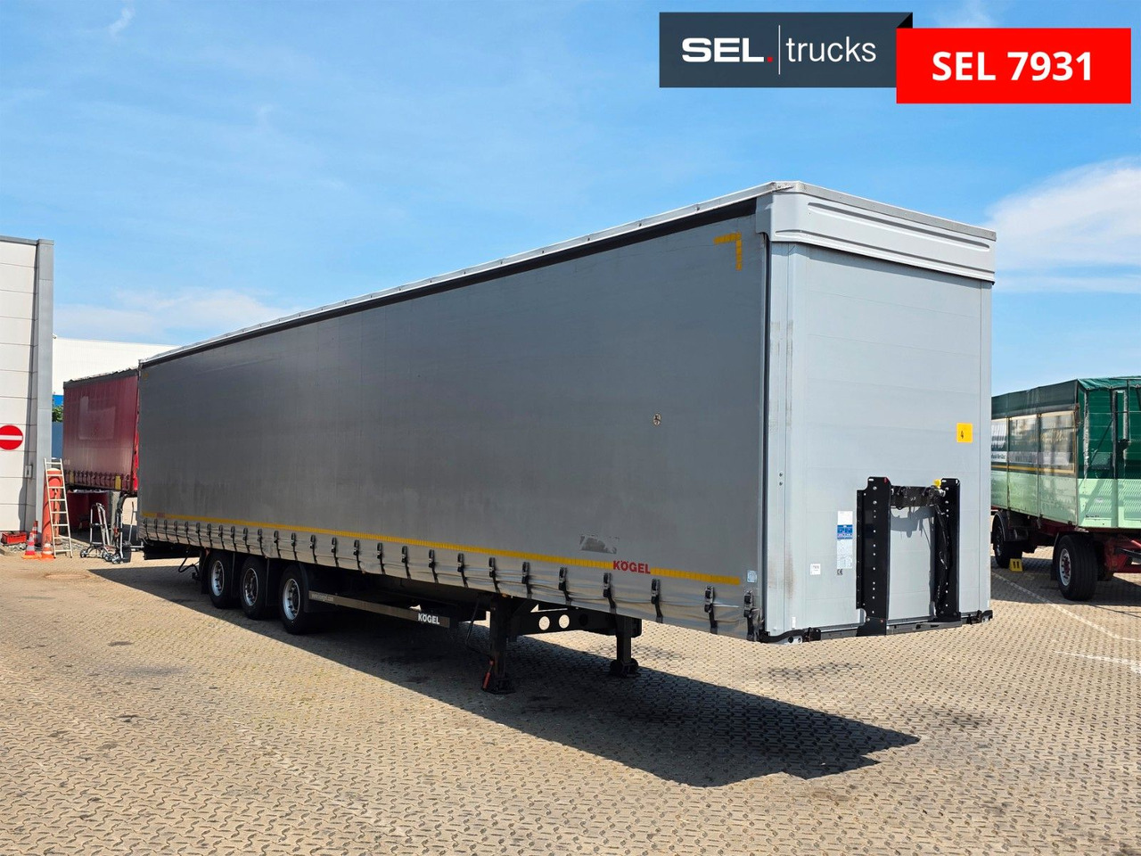 Kögel S24 -1 / Long Trailer 14,90m / Hubdach / Mega - סמיטריילר עם וילונות צד: תמונה 3 Kögel S24 -1 / Long Trailer 14,90m / Hubdach / Mega - סמיטריילר עם וילונות צד: תמונה 3