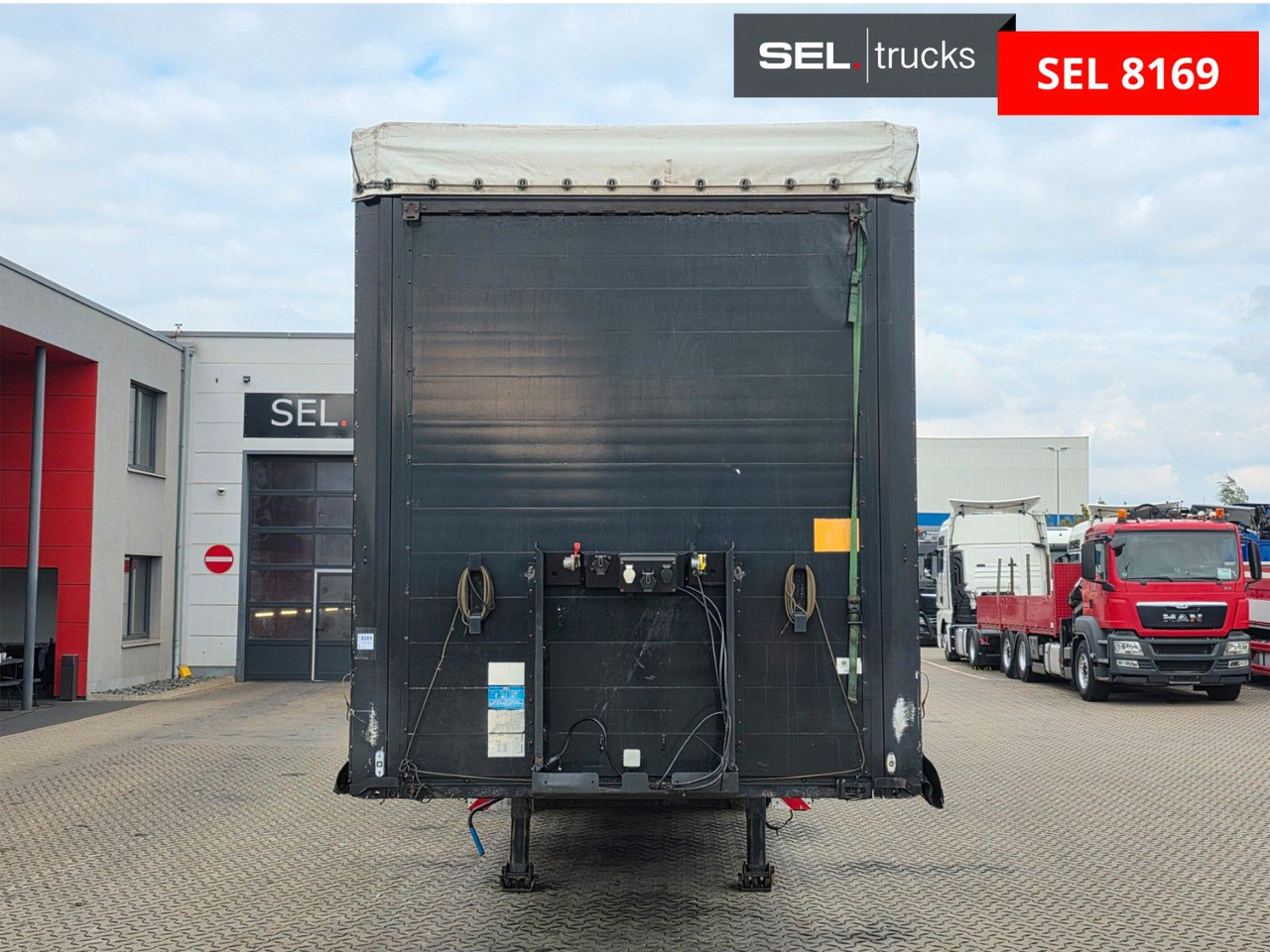 Kögel SN 24 / Coilmulde / verbreiterbar - סמיטריילר עם וילונות צד: תמונה 3 Kögel SN 24 / Coilmulde / verbreiterbar - סמיטריילר עם וילונות צד: תמונה 3