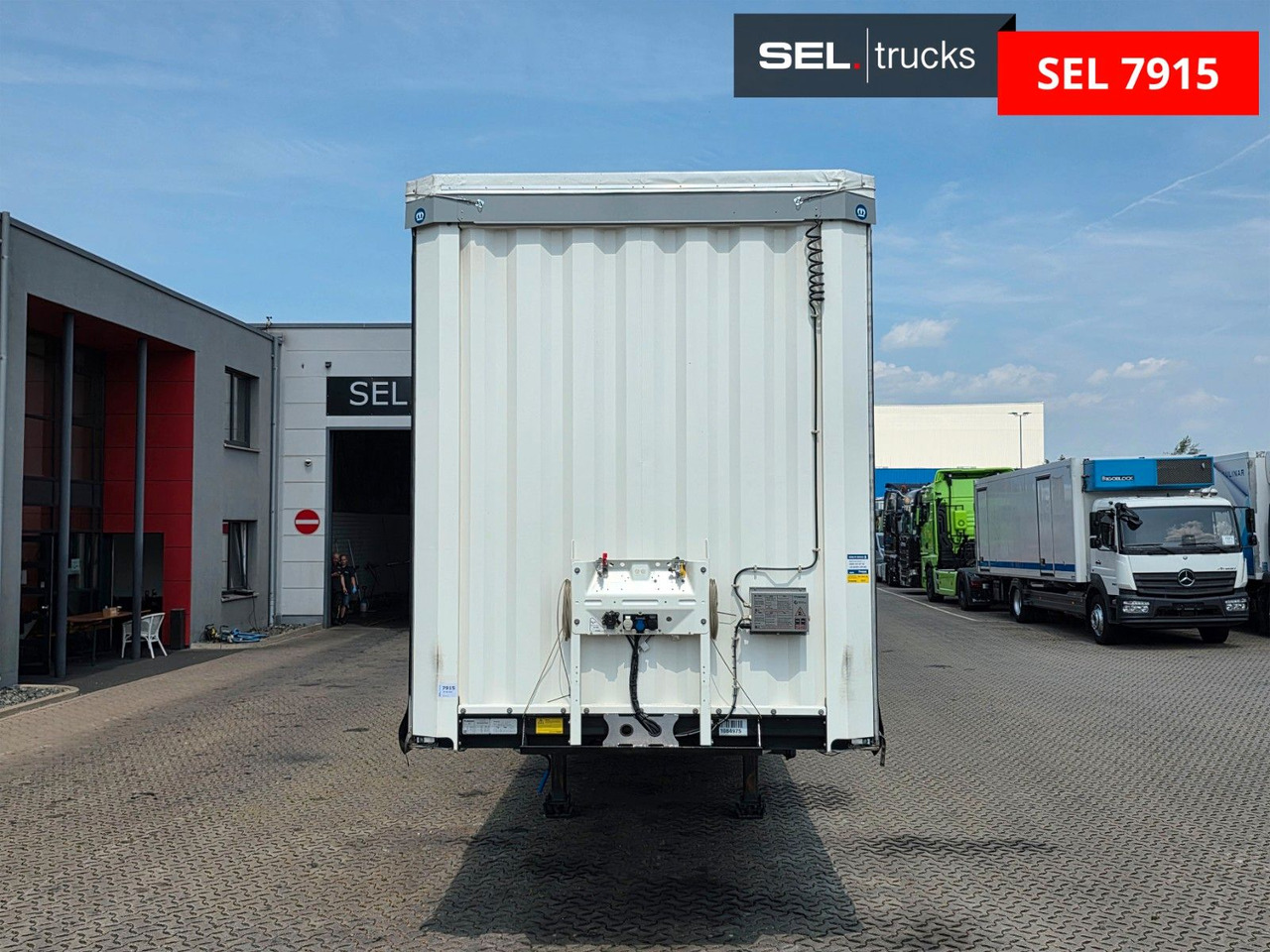 Krone SD / Hubdach / EDSCHA / Mega / Liftachse - סמיטריילר עם וילונות צד: תמונה 2 Krone SD / Hubdach / EDSCHA / Mega / Liftachse - סמיטריילר עם וילונות צד: תמונה 2