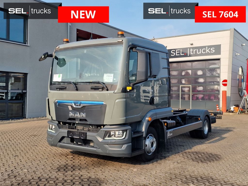 MAN TGL 8.250 4x2 BB / Nebenabtrieb/NEU/Euro 6E MAN TGL 8.250 4x2 BB / Nebenabtrieb/NEU/Euro 6E - משאית עם שלדת תא: תמונה 1 MAN TGL 8.250 4x2 BB / Nebenabtrieb/NEU/Euro 6E MAN TGL 8.250 4x2 BB / Nebenabtrieb/NEU/Euro 6E - משאית עם שלדת תא: תמונה 1