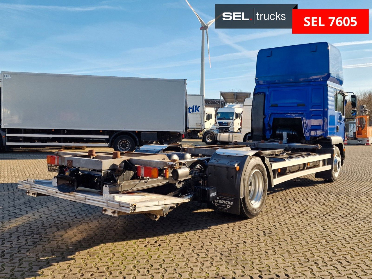 MAN TGM 18.340 4X2 LL / Ladebordwand / 3 Betten - מוביל מכולות/ משאית החלפת גוף: תמונה 5 MAN TGM 18.340 4X2 LL / Ladebordwand / 3 Betten - מוביל מכולות/ משאית החלפת גוף: תמונה 5