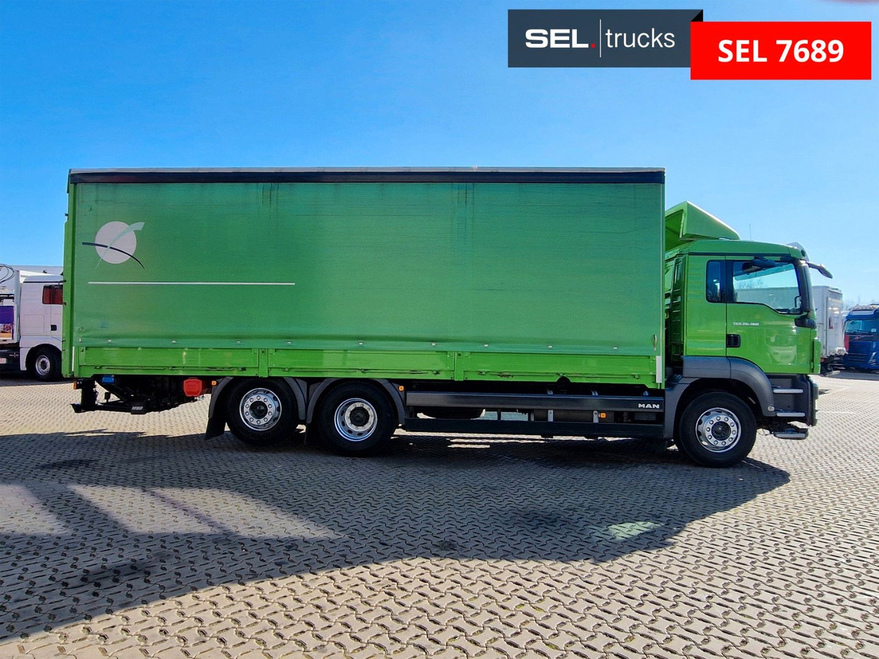 MAN TGS 26.360 6X2-2 BL / Ladebordwand / Aluklappen - משאית וילונות צד: תמונה 4 MAN TGS 26.360 6X2-2 BL / Ladebordwand / Aluklappen - משאית וילונות צד: תמונה 4