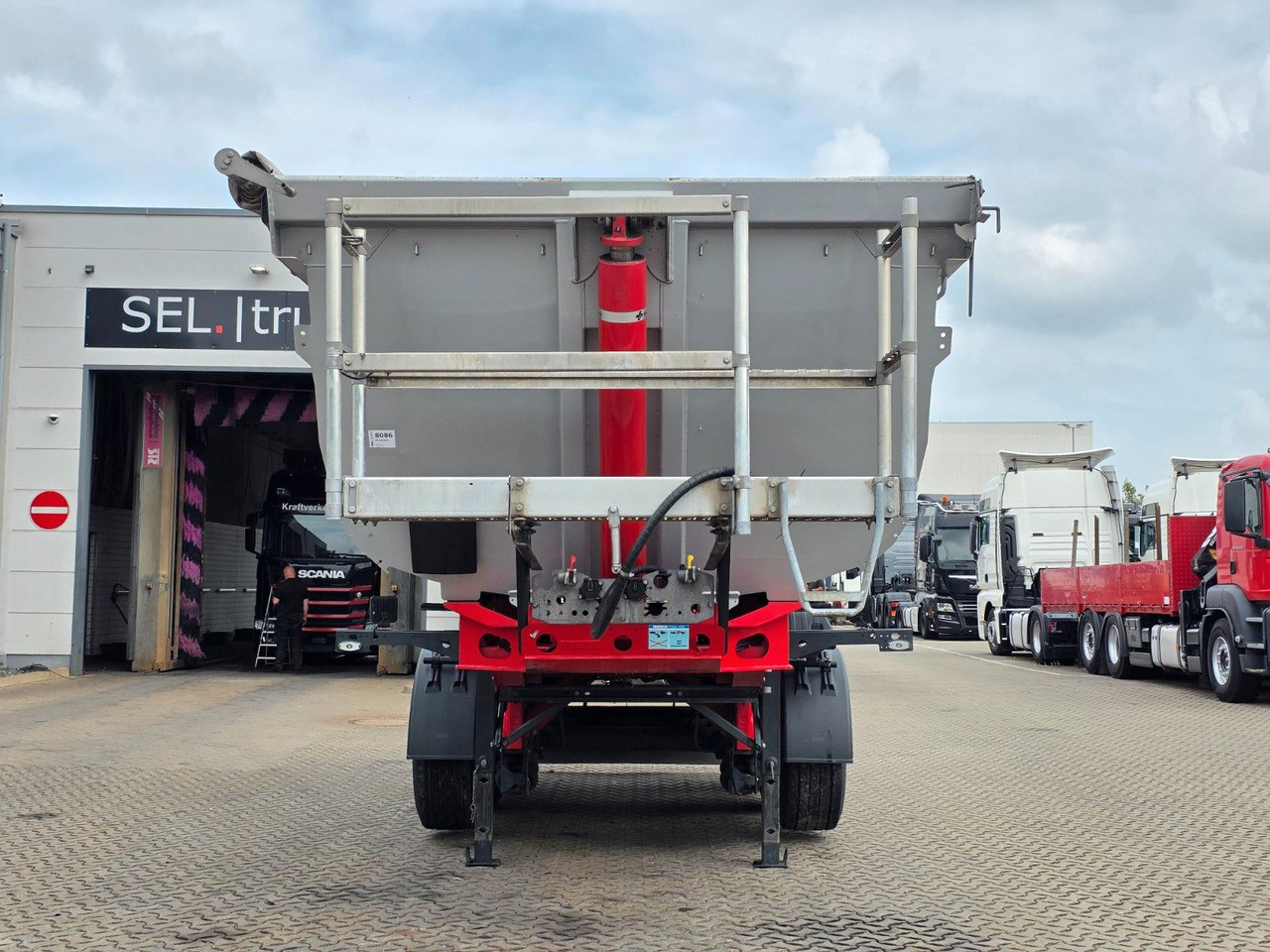 Meiller KISA3 / Alu-Felgen / Liftachse - סמיטריילר עם מזהיר: תמונה 3 Meiller KISA3 / Alu-Felgen / Liftachse - סמיטריילר עם מזהיר: תמונה 3