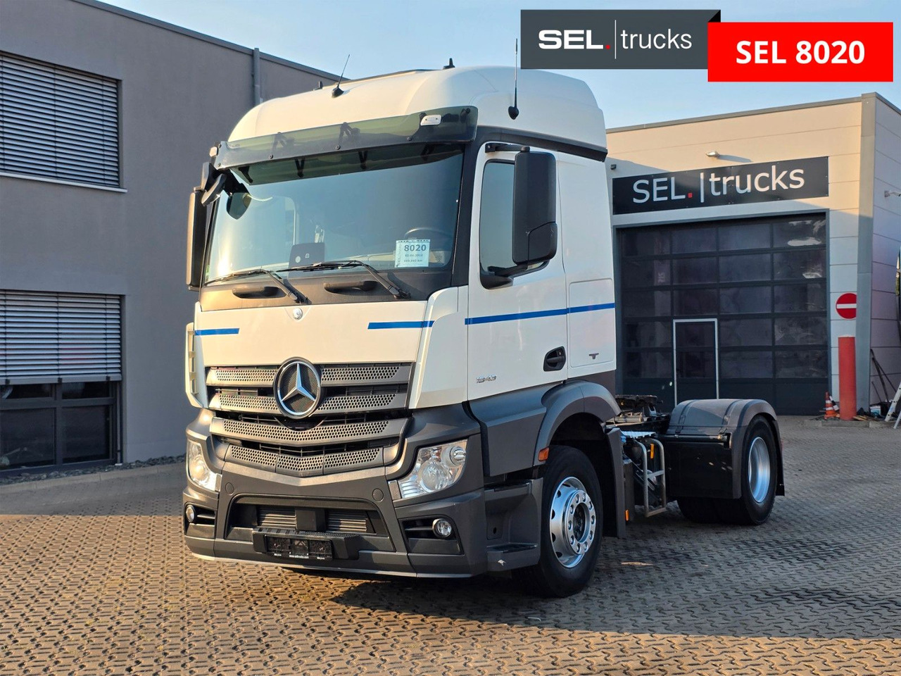 Mercedes-Benz Actros 1843 - יחידת טרקטור: תמונה 1 Mercedes-Benz Actros 1843 - יחידת טרקטור: תמונה 1