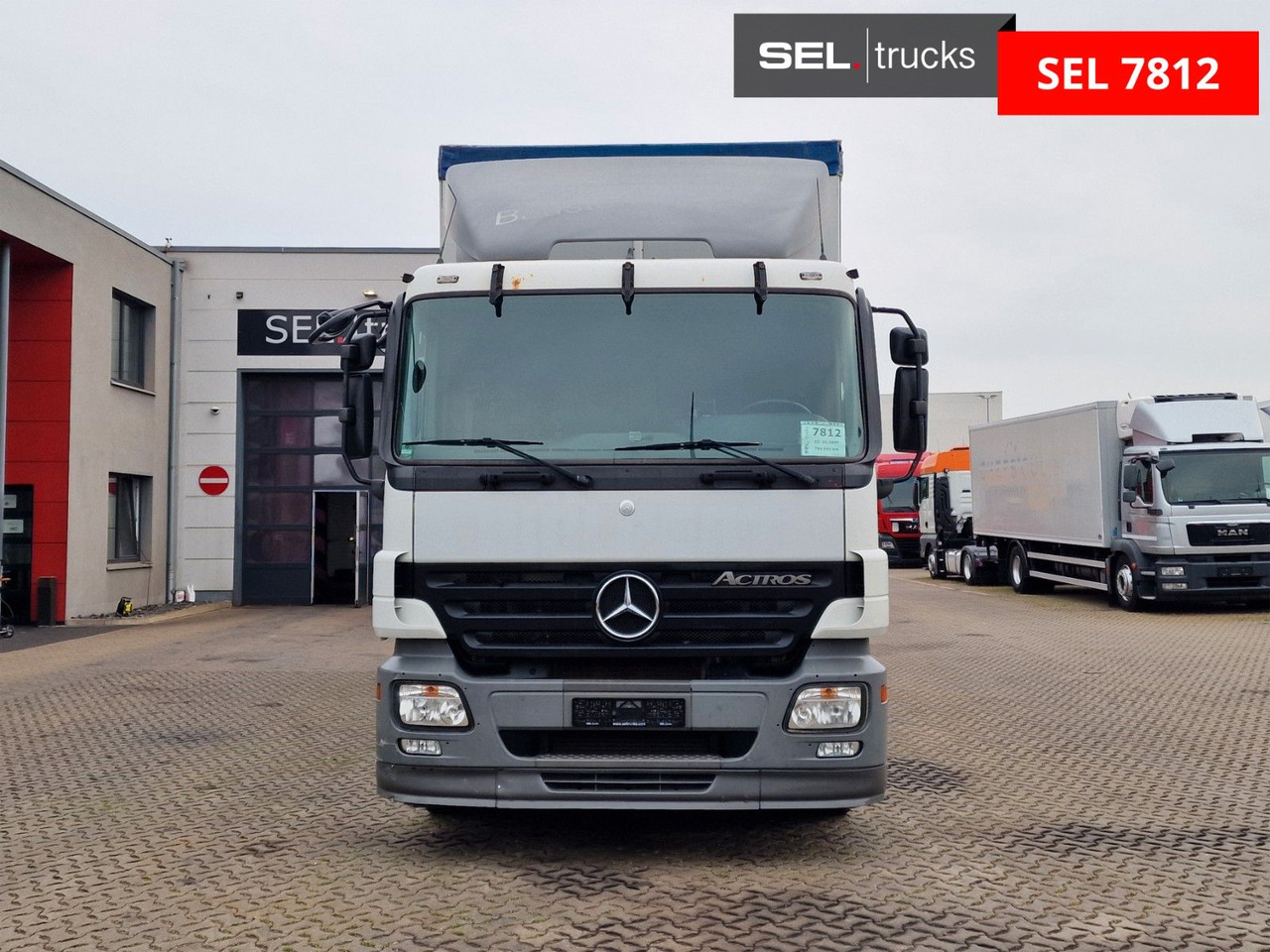 Mercedes-Benz Actros 2541 / Lenkachse / Liftachse / V6 - משאית וילונות צד: תמונה 2 Mercedes-Benz Actros 2541 / Lenkachse / Liftachse / V6 - משאית וילונות צד: תמונה 2