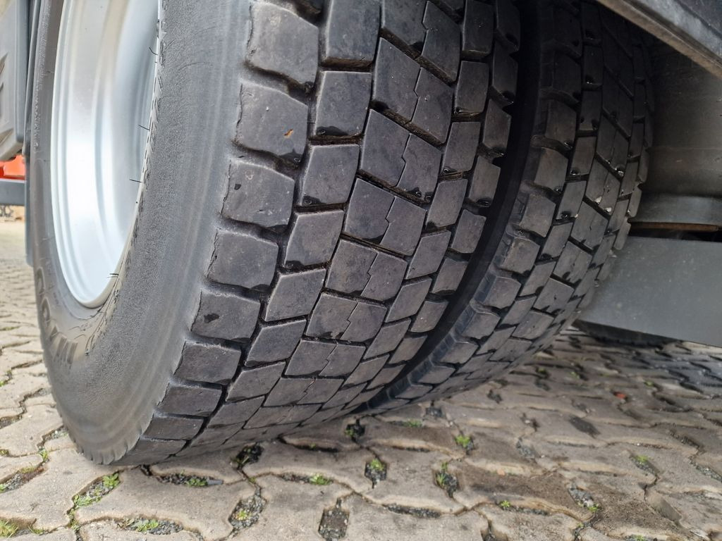 משאית וילונות צד Mercedes-Benz Antos 1830L 4X2: תמונה 30