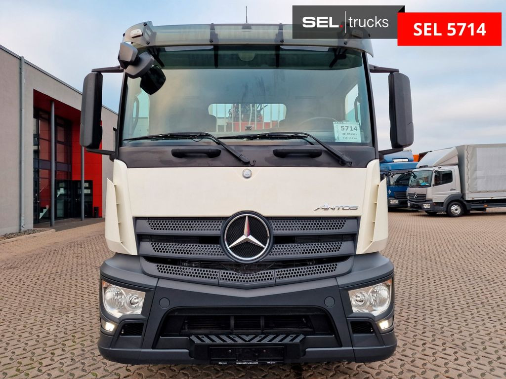 Mercedes-Benz Antos 1832 / MKG Kran Mercedes-Benz Antos 1832 / MKG Kran - משאית צד נופל/ שטוחה, משאית מנוף: תמונה 3 Mercedes-Benz Antos 1832 / MKG Kran Mercedes-Benz Antos 1832 / MKG Kran - משאית צד נופל/ שטוחה, משאית מנוף: תמונה 3