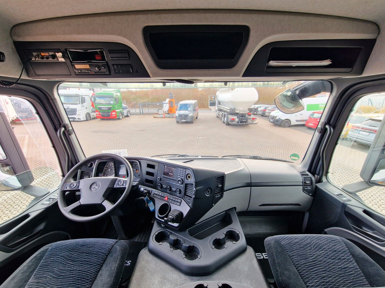 משאית וילונות צד Mercedes-Benz Antos 1840 / Ladebordwand: תמונה 20