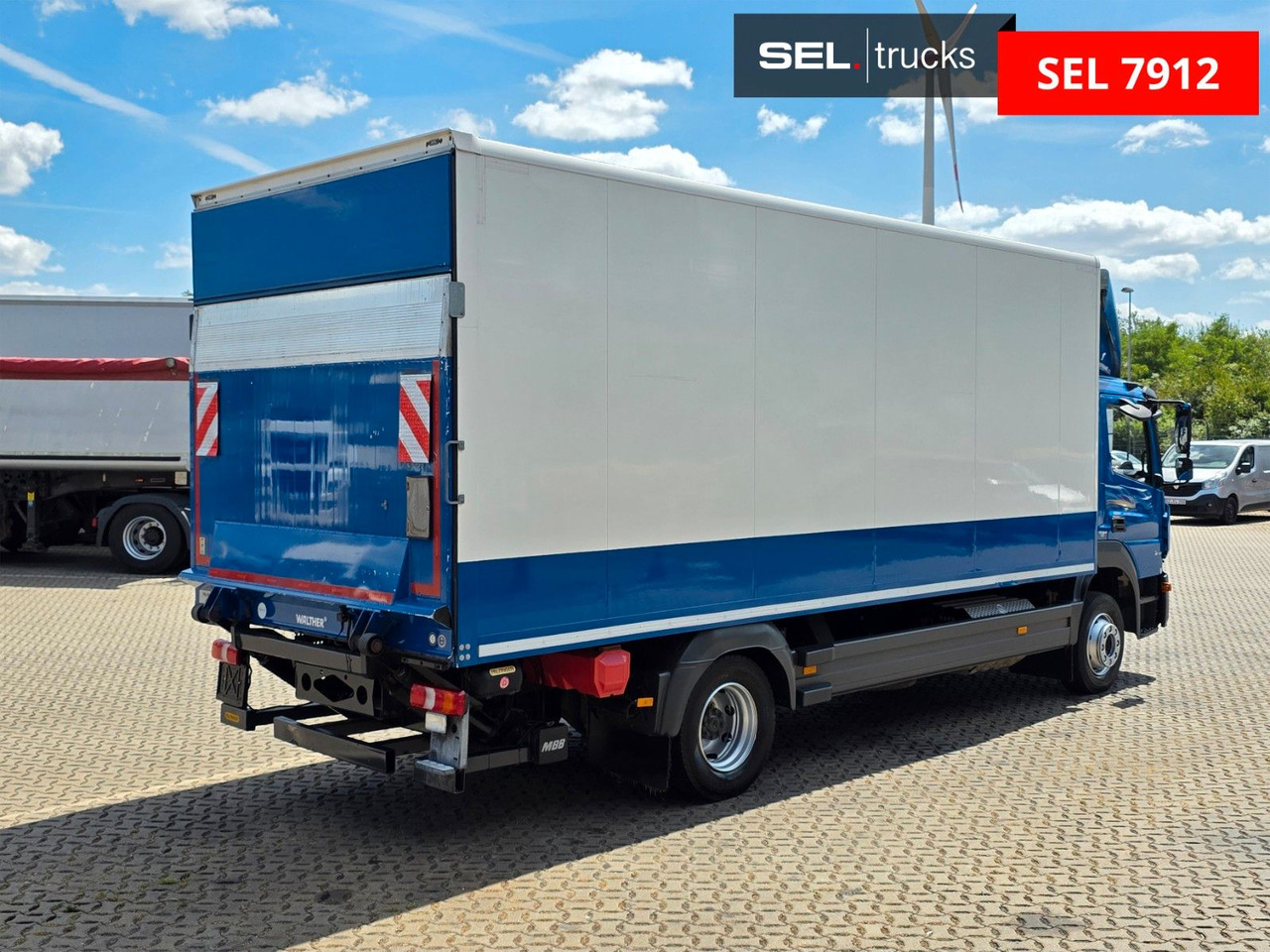 Mercedes-Benz Atego 1218 / Ladebordwand - משאית תיבה: תמונה 5 Mercedes-Benz Atego 1218 / Ladebordwand - משאית תיבה: תמונה 5