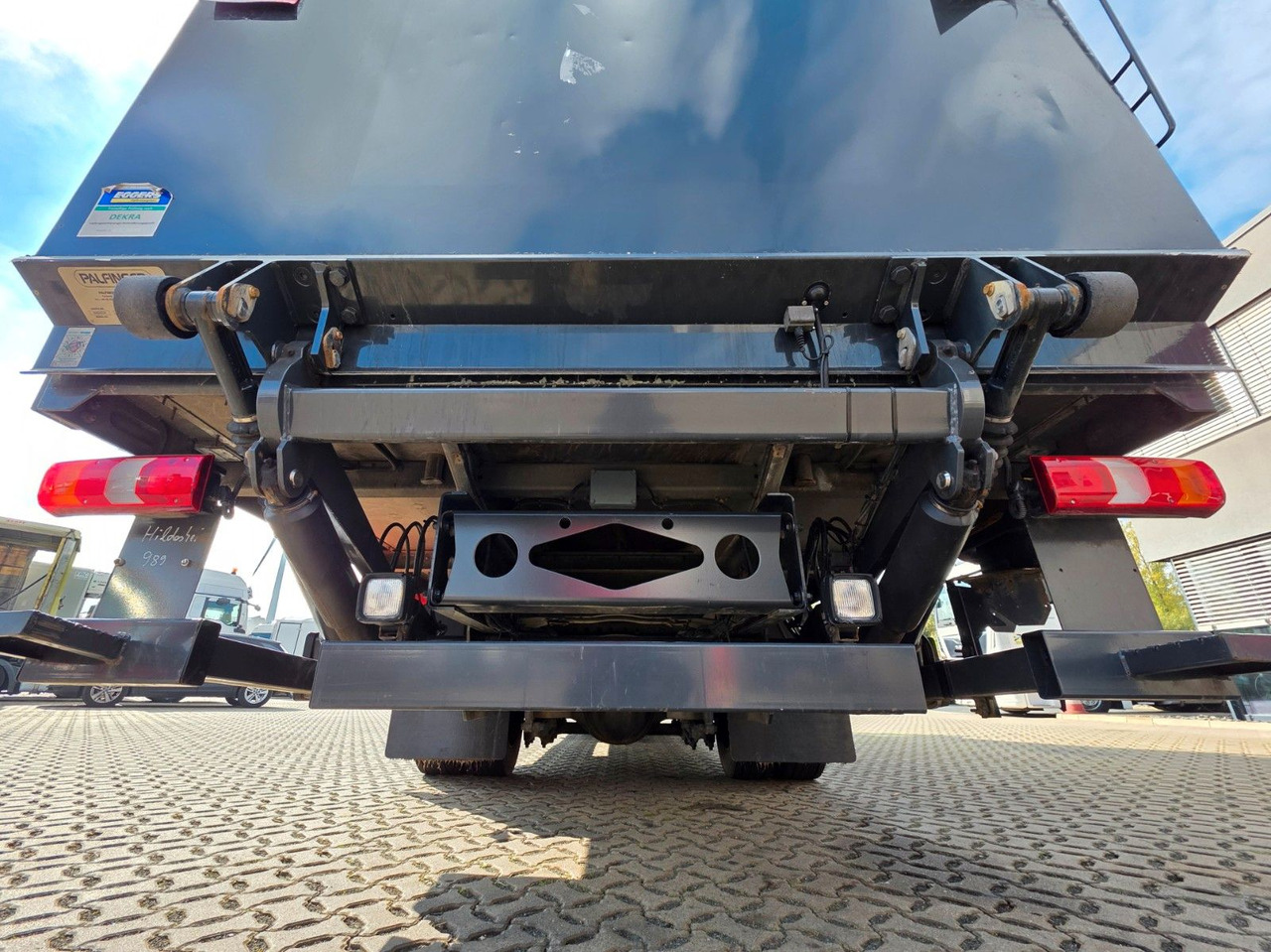 משאית וילונות צד Mercedes-Benz Atego 1221 / Ladebordwand / Rückfahrkamera: תמונה 19 משאית וילונות צד Mercedes-Benz Atego 1221 / Ladebordwand / Rückfahrkamera: תמונה 19