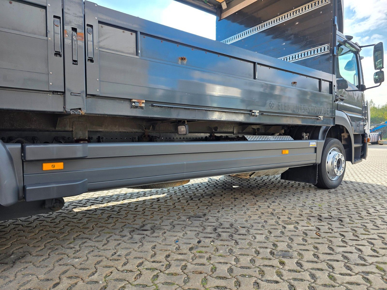 משאית וילונות צד Mercedes-Benz Atego 1221 / Ladebordwand / Rückfahrkamera: תמונה 16 משאית וילונות צד Mercedes-Benz Atego 1221 / Ladebordwand / Rückfahrkamera: תמונה 16