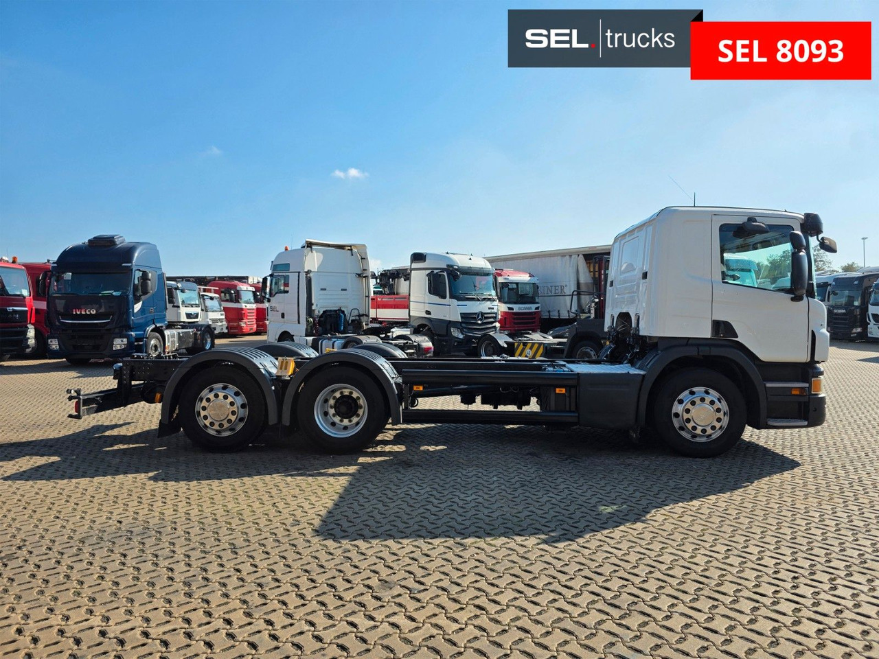 Scania P420 LB6X2*4MNA / Retarder / PTO / ADR - משאית עם שלדת תא: תמונה 4 Scania P420 LB6X2*4MNA / Retarder / PTO / ADR - משאית עם שלדת תא: תמונה 4