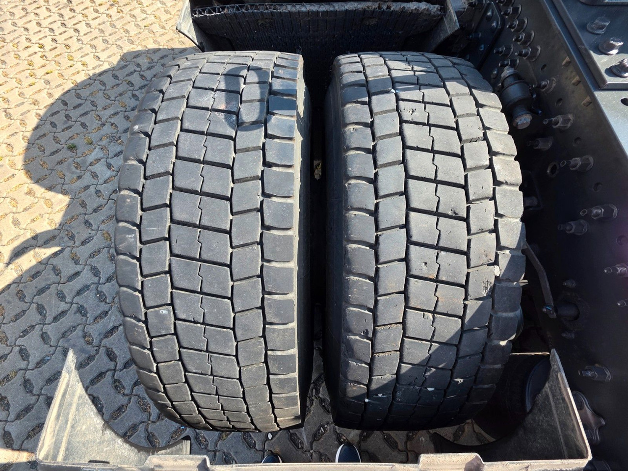 יחידת טרקטור Volvo FH 540 / Retarder / Standklima / TV / 6D: תמונה 29