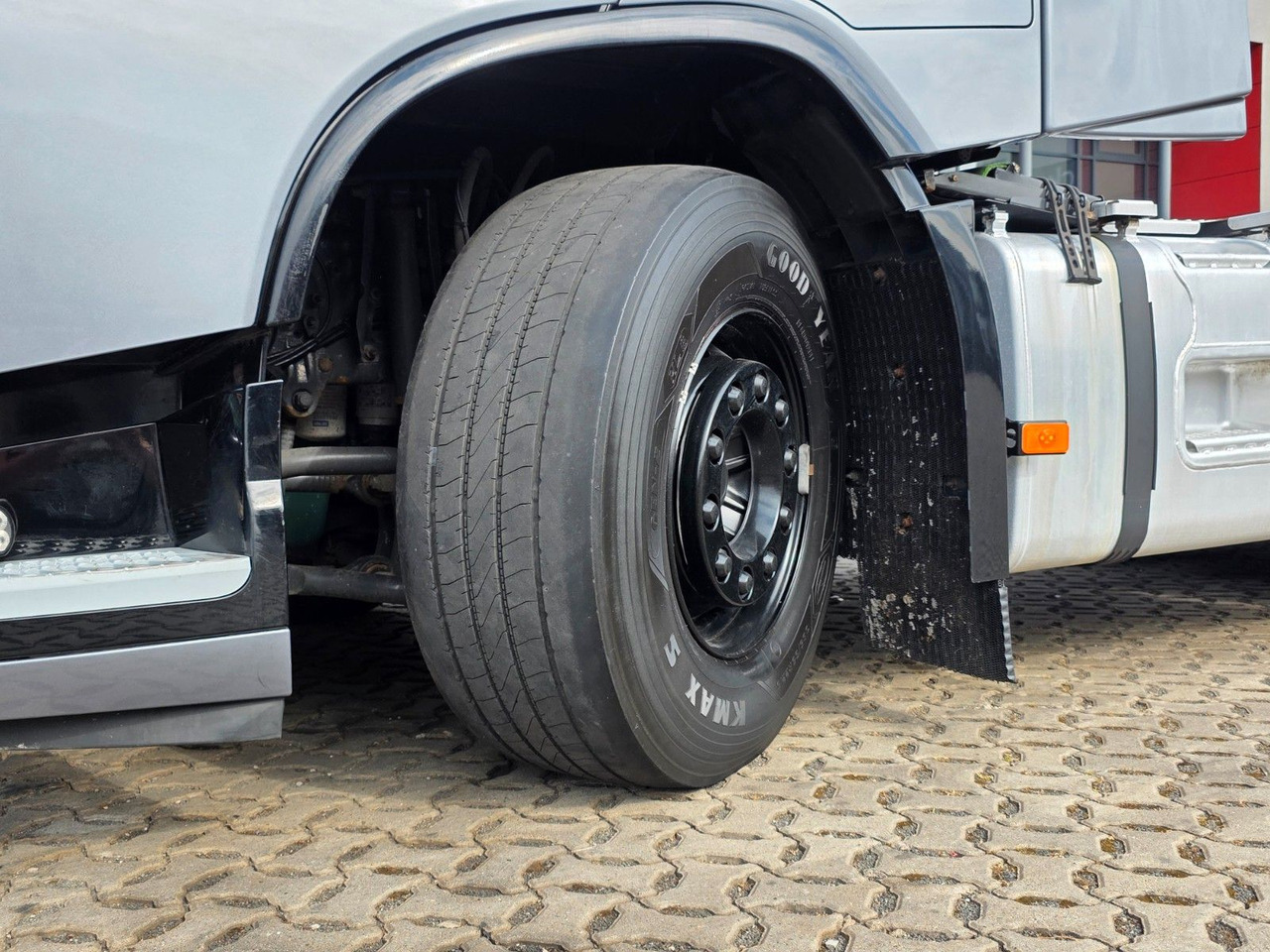 יחידת טרקטור Volvo FH 540 / Retarder / Standklima / TV / 6D: תמונה 25